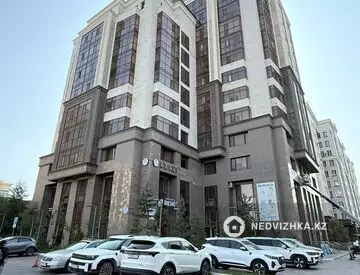 2-комнатная квартира, этаж 8 из 9, 56 м²