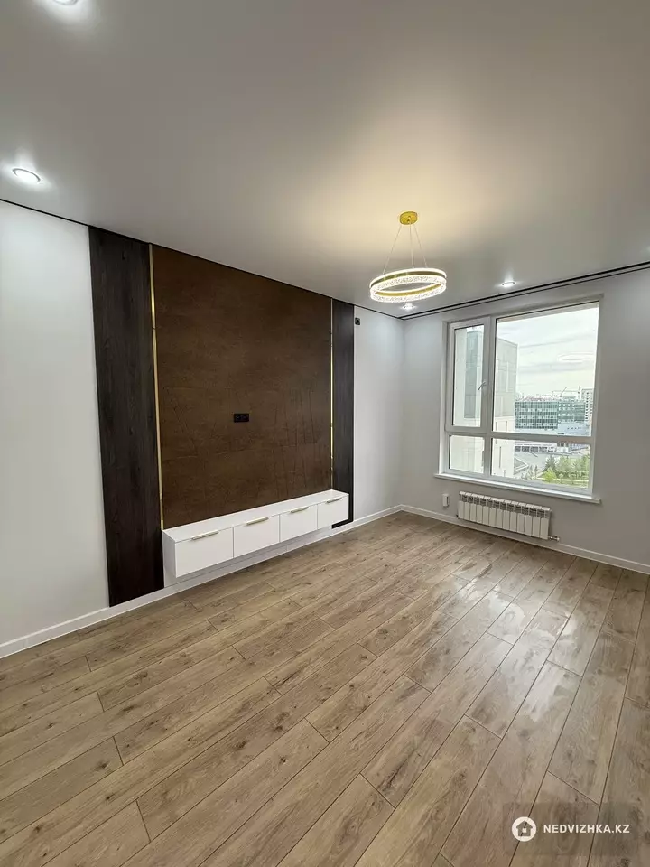 39 м², 1-комнатная квартира, этаж 8 из 14, 39 м², изображение - 1