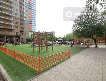 3-комнатная квартира, этаж 4 из 16, 123 м²