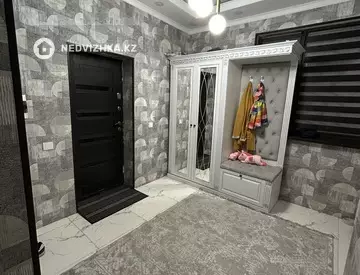 5-комнатный дом, 5 соток, 340 м²