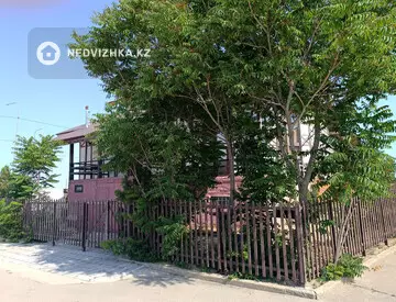 250 м², 4-комнатный дом, 5 соток, 250 м², посуточно, изображение - 14