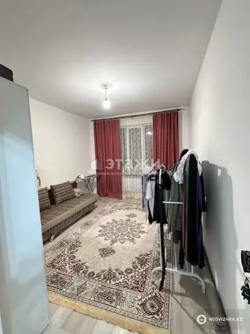 2-комнатная квартира, этаж 7 из 9, 64 м²