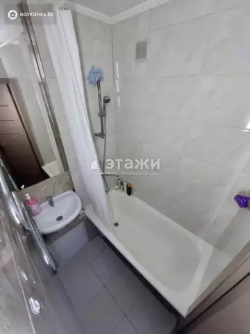 3-комнатная квартира, этаж 3 из 5, 58 м²