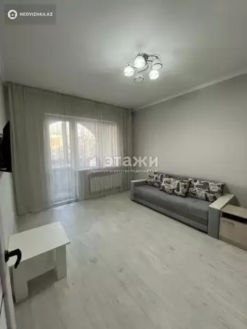 1-комнатная квартира, этаж 3 из 5, 36 м²
