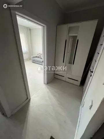 1-комнатная квартира, этаж 3 из 5, 36 м²