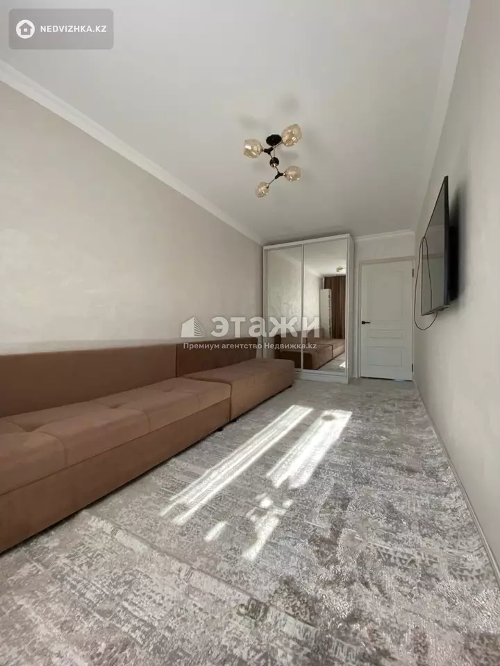 60 м², 3-комнатная квартира, этаж 4 из 4, 60 м², изображение - 1