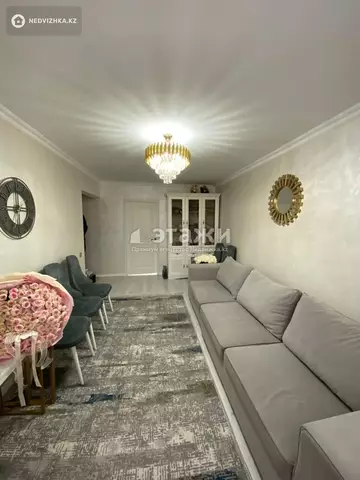 3-комнатная квартира, этаж 4 из 4, 60 м²
