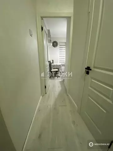 3-комнатная квартира, этаж 4 из 4, 60 м²