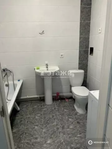 42.6 м², 1-комнатная квартира, этаж 2 из 9, 43 м², изображение - 4