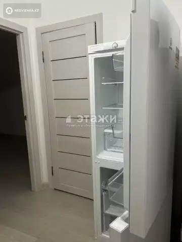 1-комнатная квартира, этаж 2 из 9, 43 м²