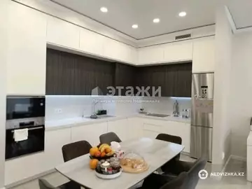3-комнатная квартира, этаж 8 из 9, 122 м²