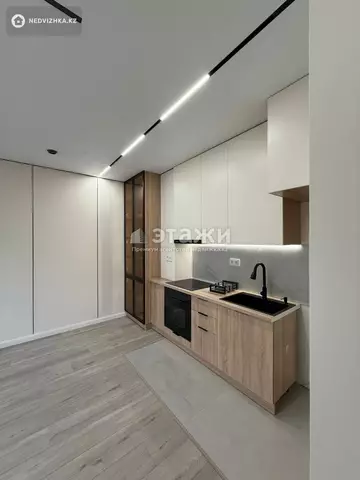 2-комнатная квартира, этаж 12 из 15, 50 м²