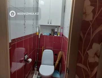4-комнатная квартира, этаж 3 из 5, 63 м²