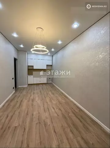 2-комнатная квартира, этаж 4 из 12, 45 м²