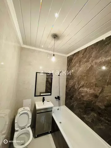1-комнатная квартира, этаж 4 из 9, 50 м²