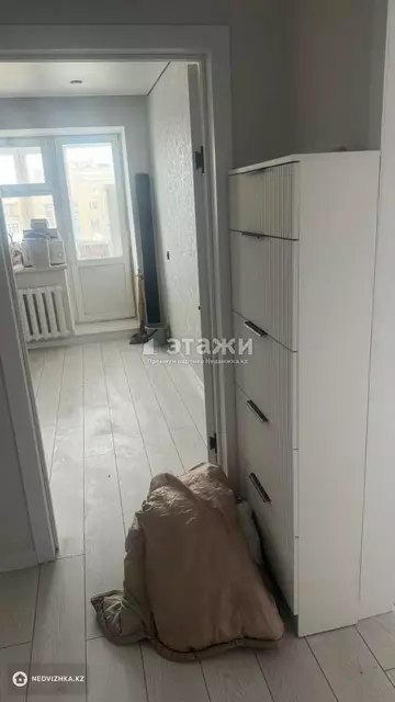 1-комнатная квартира, этаж 10 из 10, 36 м²