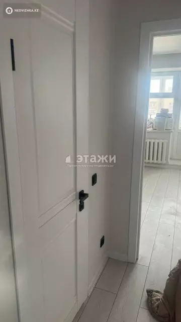 1-комнатная квартира, этаж 10 из 10, 36 м²