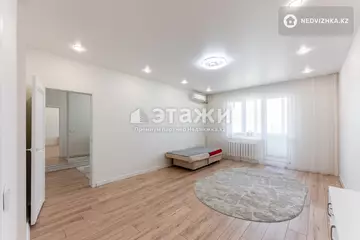 2-комнатная квартира, этаж 8 из 10, 60 м²
