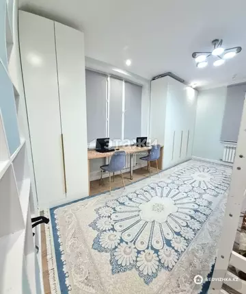 3-комнатная квартира, этаж 2 из 14, 91 м²