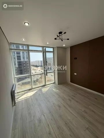 2-комнатная квартира, этаж 5 из 9, 60 м²