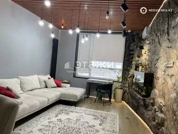 4-комнатная квартира, этаж 2 из 16, 123 м²