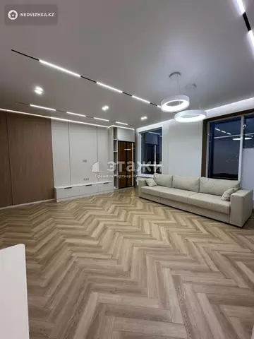 4-комнатная квартира, этаж 6 из 20, 130 м²