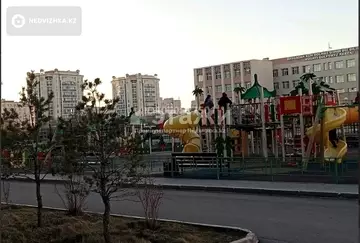 1-комнатная квартира, этаж 4 из 10, 44 м²