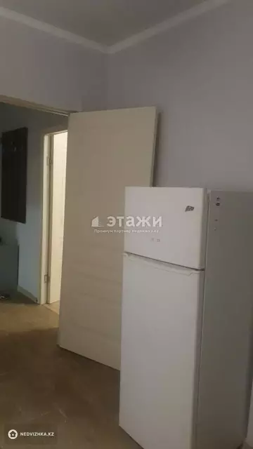 1-комнатная квартира, этаж 14 из 14, 40 м²