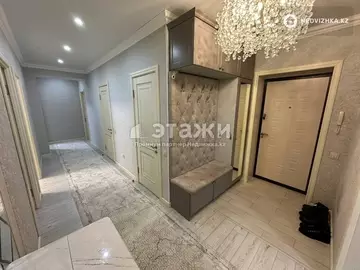4-комнатная квартира, этаж 8 из 10, 117 м²