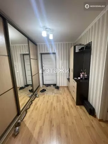 2-комнатная квартира, этаж 6 из 9, 60 м²