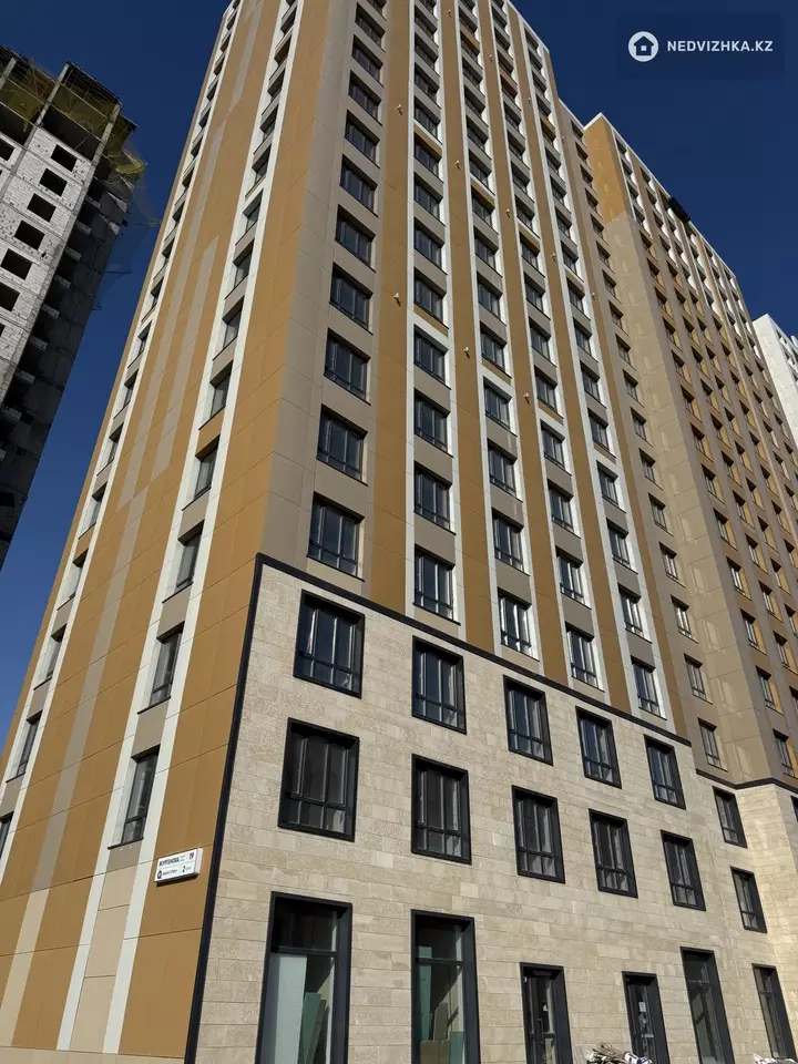 92 м², 3-комнатная квартира, этаж 4 из 20, 92 м², изображение - 1