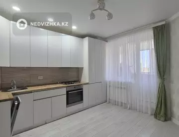 4-комнатная квартира, этаж 1 из 5, 102 м²