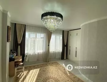 2-комнатная квартира, этаж 3 из 6, 56 м²
