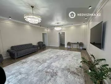 162 м², 3-комнатная квартира, этаж 2 из 8, 162 м², изображение - 0