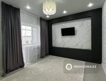 2-комнатная квартира, этаж 9 из 9, 50 м²