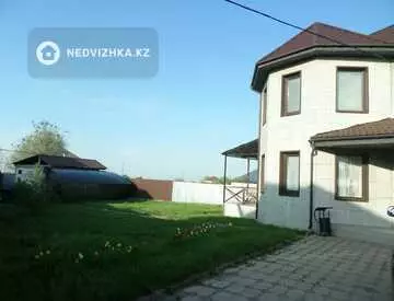 6-комнатный дом, 9 соток, 215 м²