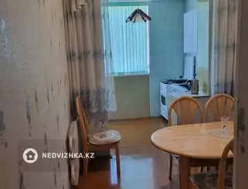 2-комнатная квартира, этаж 3 из 5, 56 м²