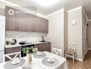 1-комнатная квартира, этаж 6 из 12, 40 м²