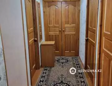 3-комнатная квартира, этаж 3 из 5, 70 м²
