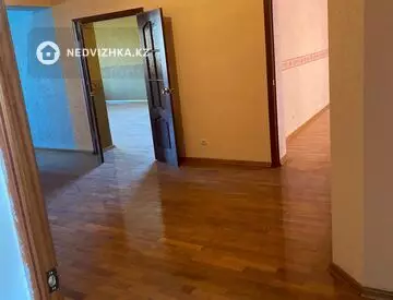 7-комнатный дом, 12 соток, 800 м², на длительный срок