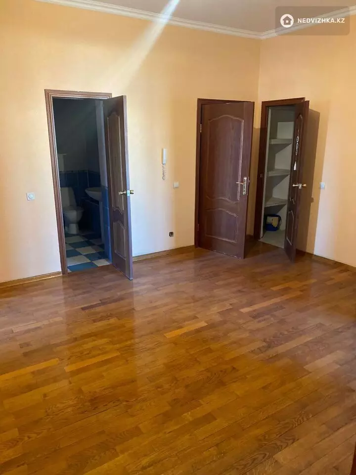 800 м², 7-комнатный дом, 12 соток, 800 м², на длительный срок, изображение - 1