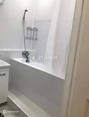 2-комнатная квартира, этаж 8 из 10, 54 м²