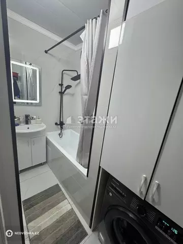 3-комнатная квартира, этаж 4 из 5, 56 м²