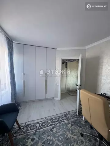 3-комнатная квартира, этаж 4 из 5, 56 м²
