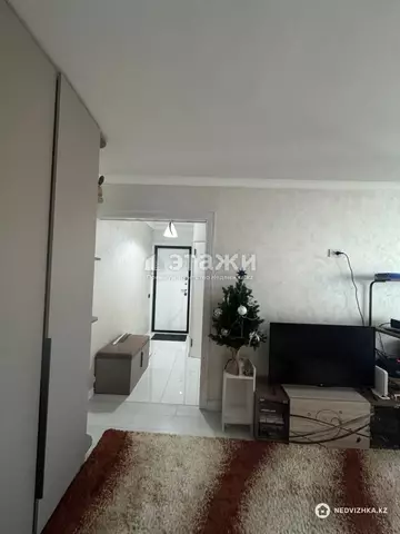 56 м², 3-комнатная квартира, этаж 4 из 5, 56 м², изображение - 9