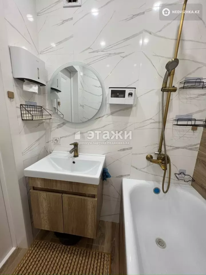 77 м², 3-комнатная квартира, этаж 1 из 5, 77 м², изображение - 1