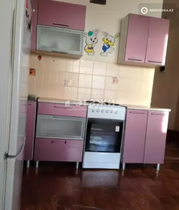 1-комнатная квартира, этаж 11 из 18, 28 м²