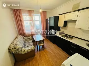 1-комнатная квартира, этаж 9 из 9, 36 м²