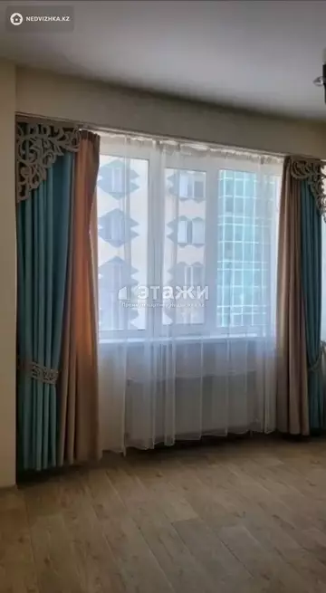 2-комнатная квартира, этаж 4 из 24, 52 м²