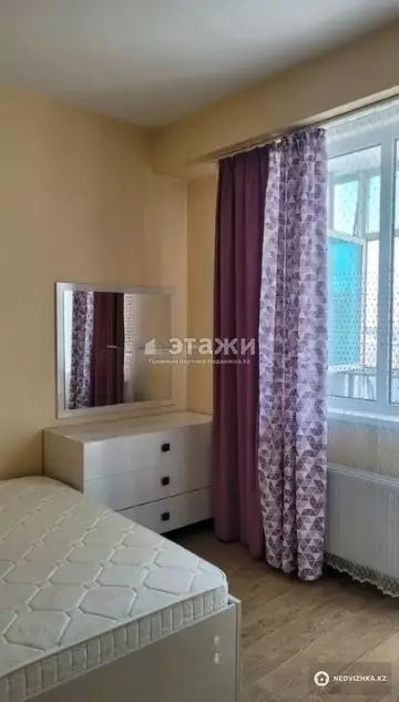 2-комнатная квартира, этаж 4 из 24, 52 м²